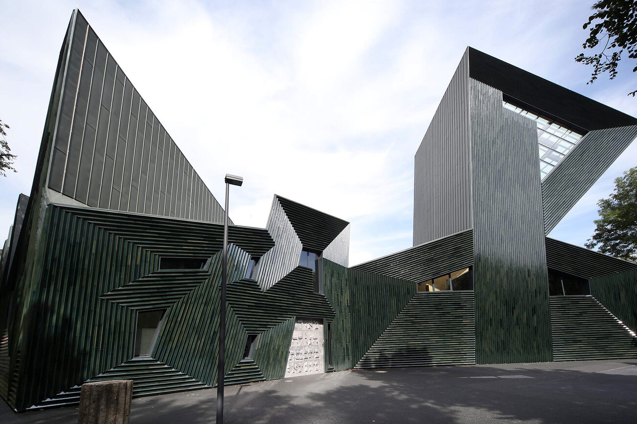 Neue Synagoge Mainz, Synagogenplatz