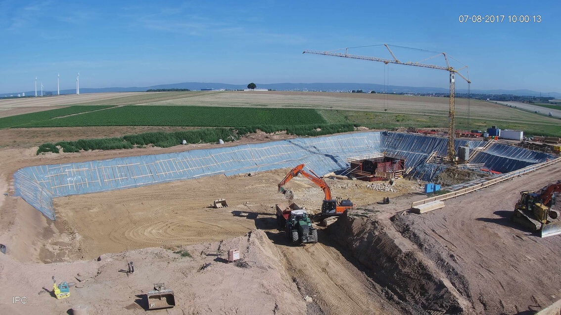 Chantier du nouveau bassin de rétention des eaux pluviales d'Ebersheim Août 2017