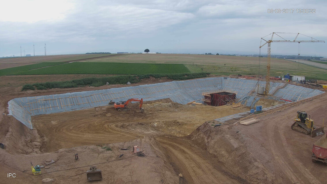 Chantier du nouveau bassin de rétention des eaux pluviales d'Ebersheim Août 2017