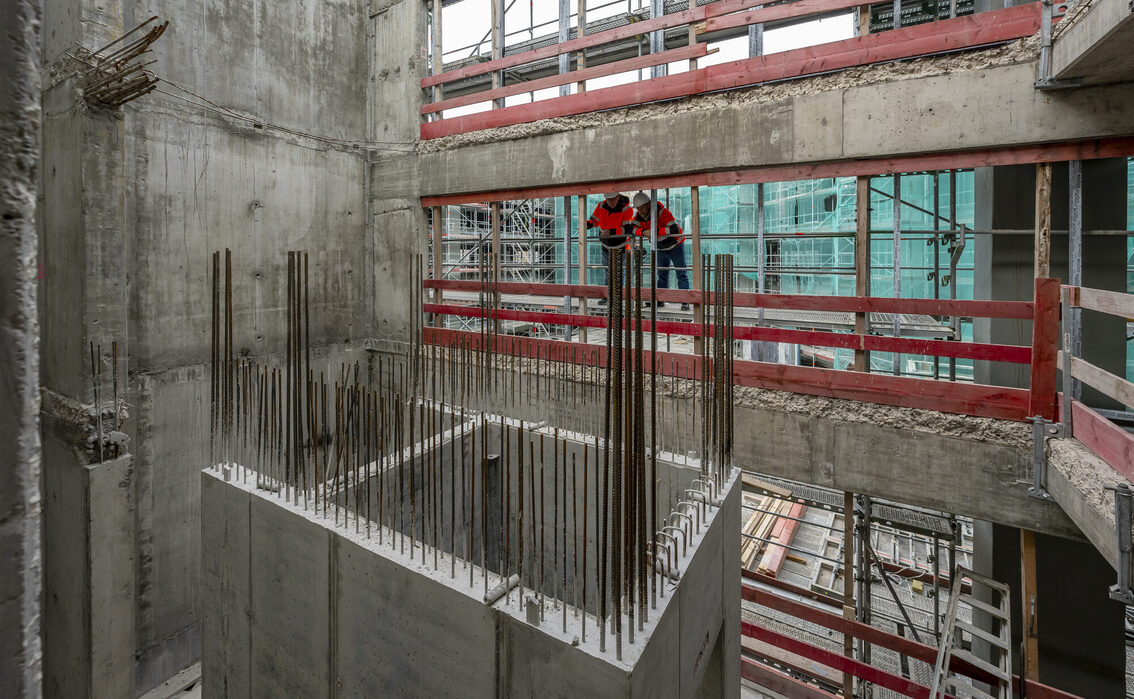 Belediye binasının iç işleri.
