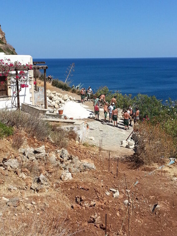 Внутрішньофірмовий тренінг для садівників на Криті