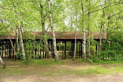 موقع مصنع الطوب القديم