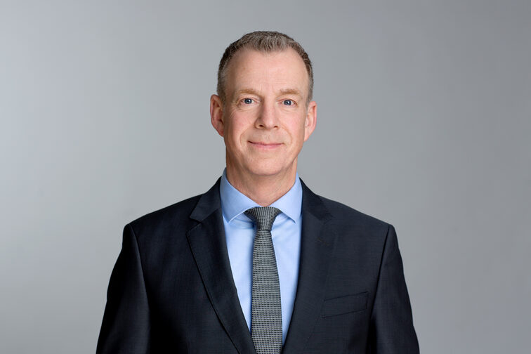 Dr. Ulf Sölter