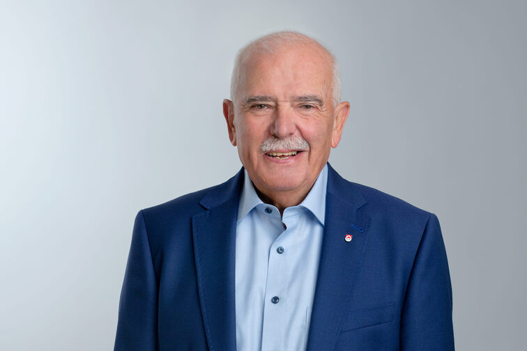 Manfred Mahle